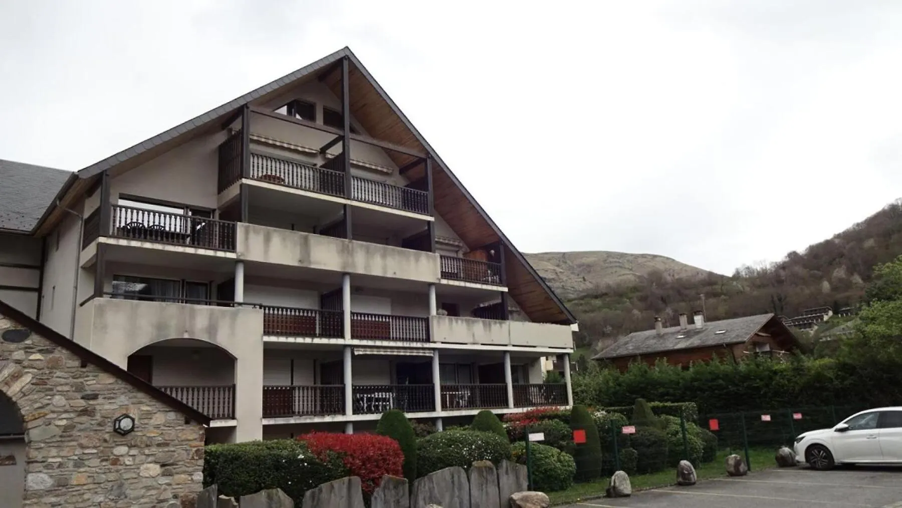 Apartment Residence Arches - Residence Les Arches 4-6 Personnes Mae-1271 Saint-Lary-Soulan France