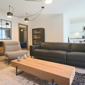  Appartement Magnifique T5 Duplex De Grand Standing 120m2 Neuf Classé 4 étoiles Pour 8 Personnes En Plein Centre De